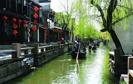 天气那么好却要上班，可惜了？